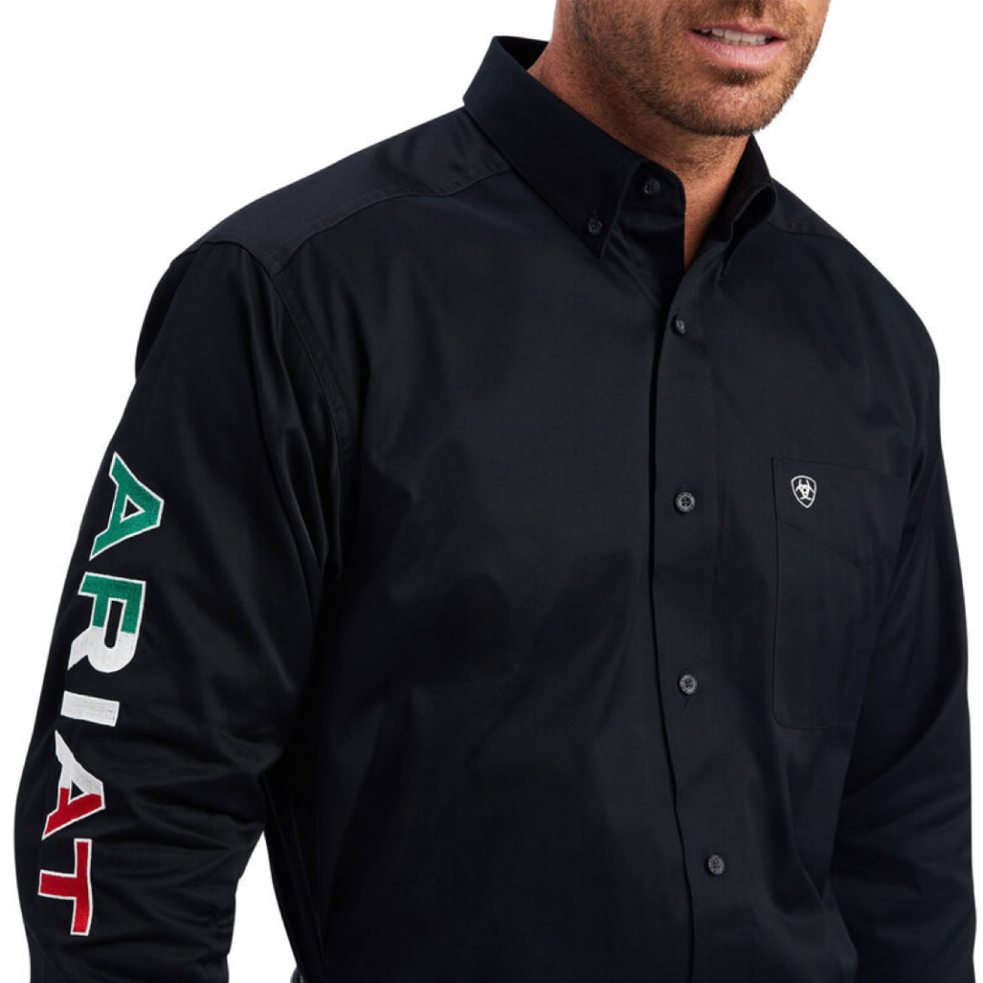 Men's Solid Twill Classic Fit Shirt in Black, Size: Medium by Ariat