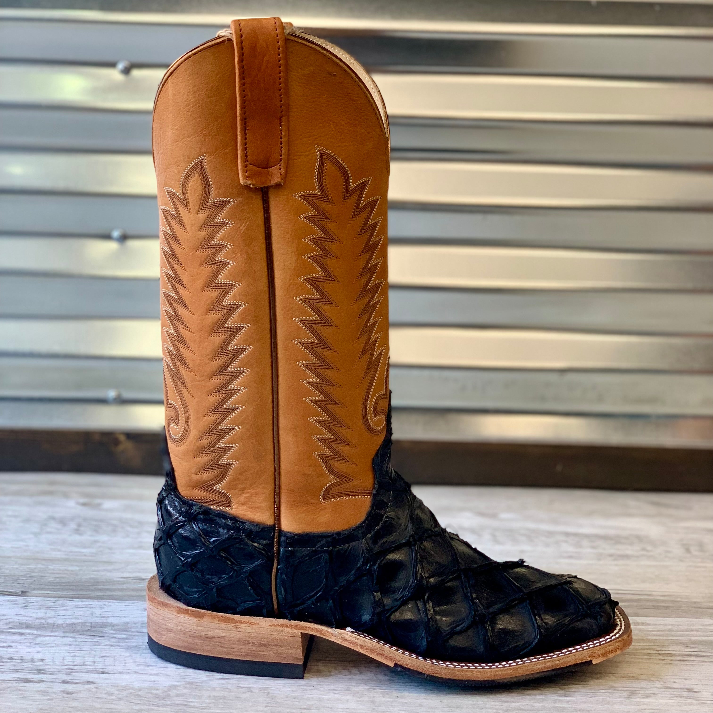 Anderson Bean Black Sea Bass – Martin Boot Company